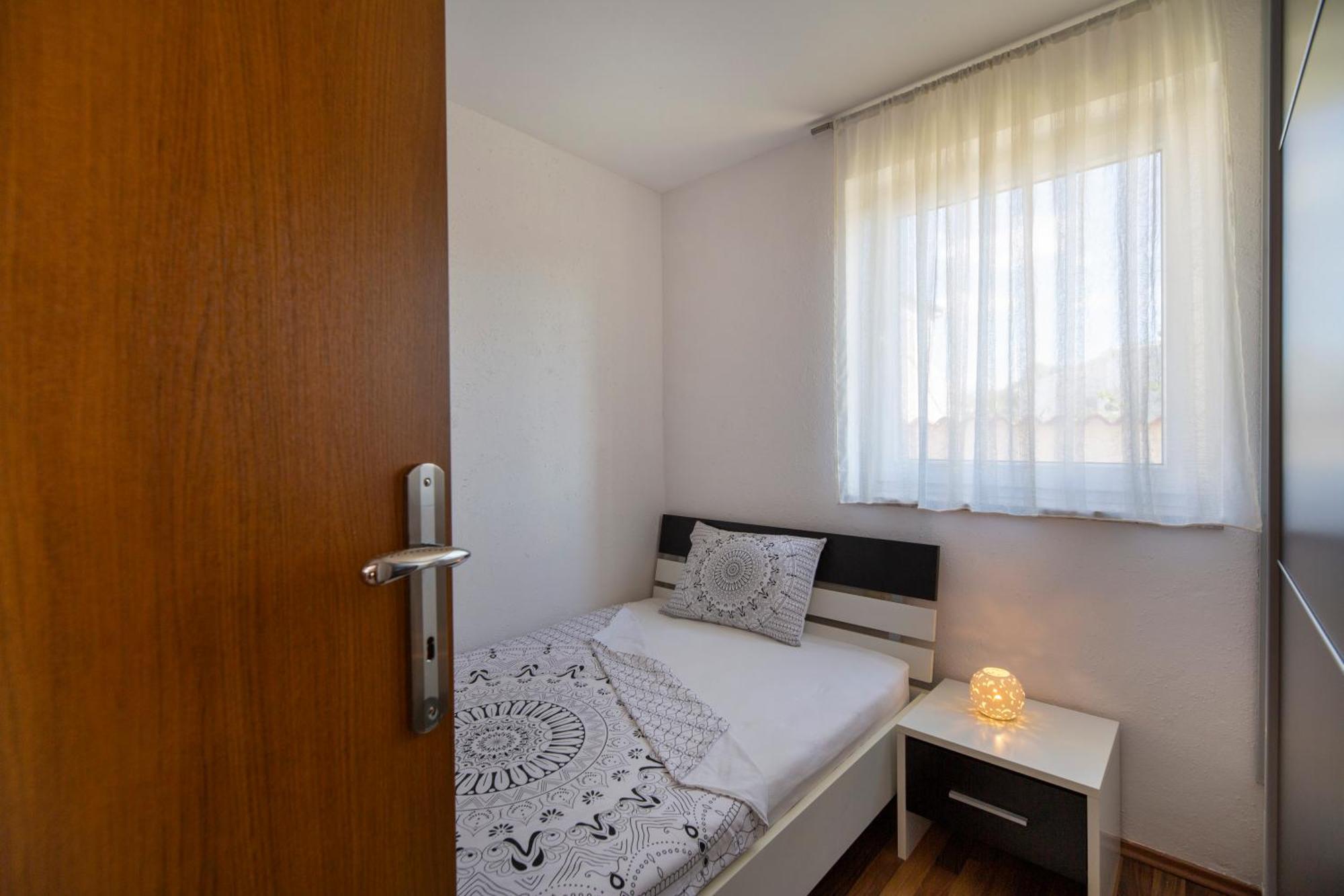 Apartman Viki Stinjan プーラ エクステリア 写真